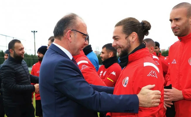 Başkan Akın’dan Turgutluspor’la moral buluşması