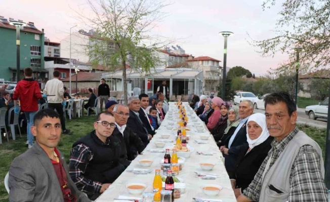 Selendi’de şehit yakınları ve gazilere iftar yemeği