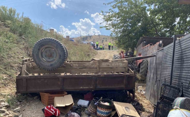 İşçileri taşıyan traktör devrildi: 11 yaralı