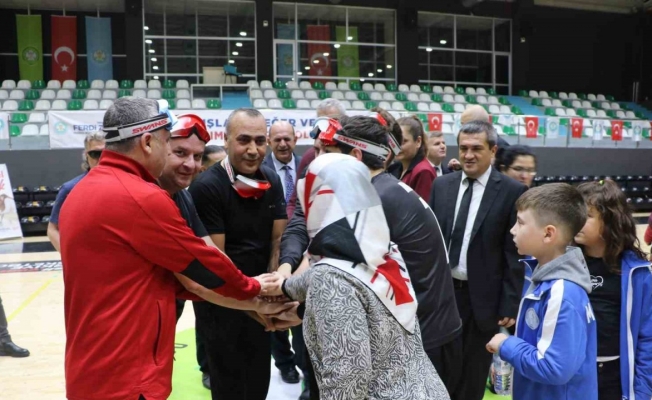 Manisa’da goalball ile engeller aşıldı