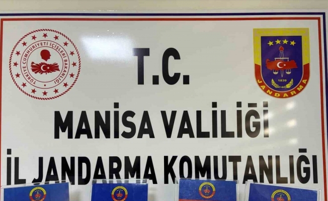 Manisa’da şüpheliden el yapımı tabanca çıktı