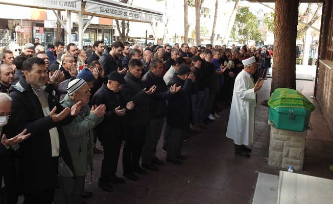 Manisa'nın Muallim Hacı Amcasına son veda