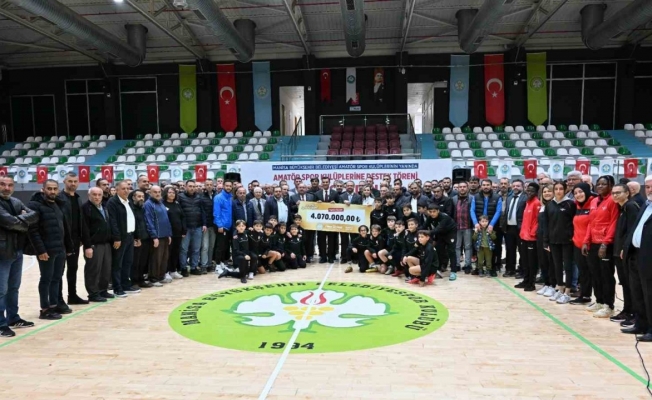 Manisa Büyükşehir Belediyesi sporun geleceğine yatırım yapıyor