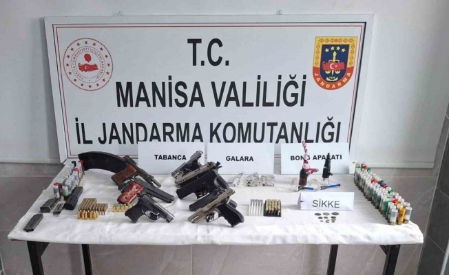 Manisa jandarmasından 2 ilçede eş zamanlı operasyon