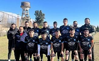 İmam Hatipliler Gençlikspor devreye namağlup lider girdi