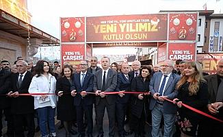 Yunusemre’de Yeni Yıl Çarşısı açıldı